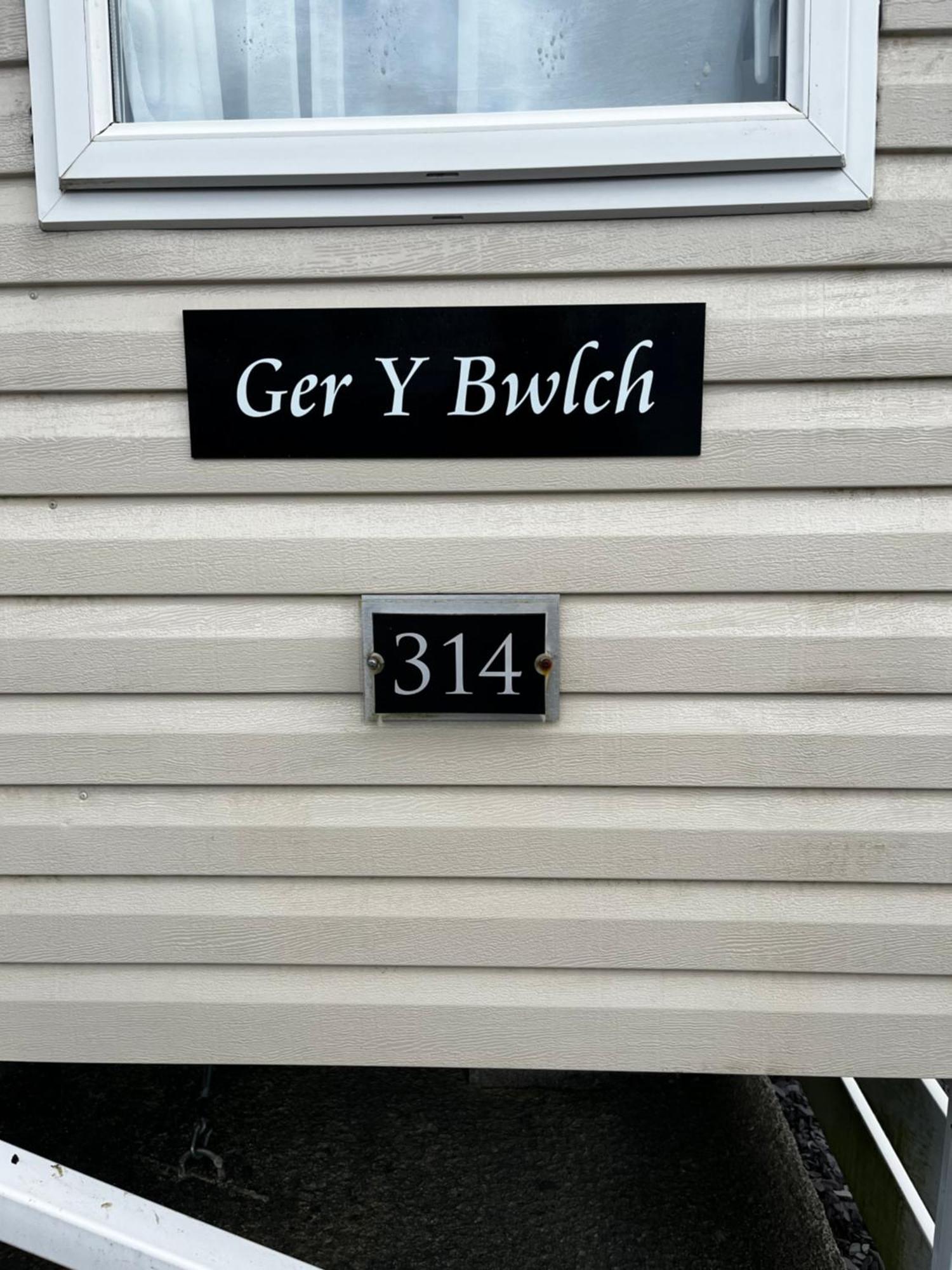 Ger-Y-Bwlch - Spacious Static On 5Star Site With Swimming Pool Benllech Exteriör bild